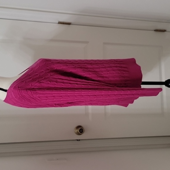 St. John's Bay Size 2X Magenta Long Sleeve Cable Knit Sweater, Gently Used Cond. - Picture 5 of 11